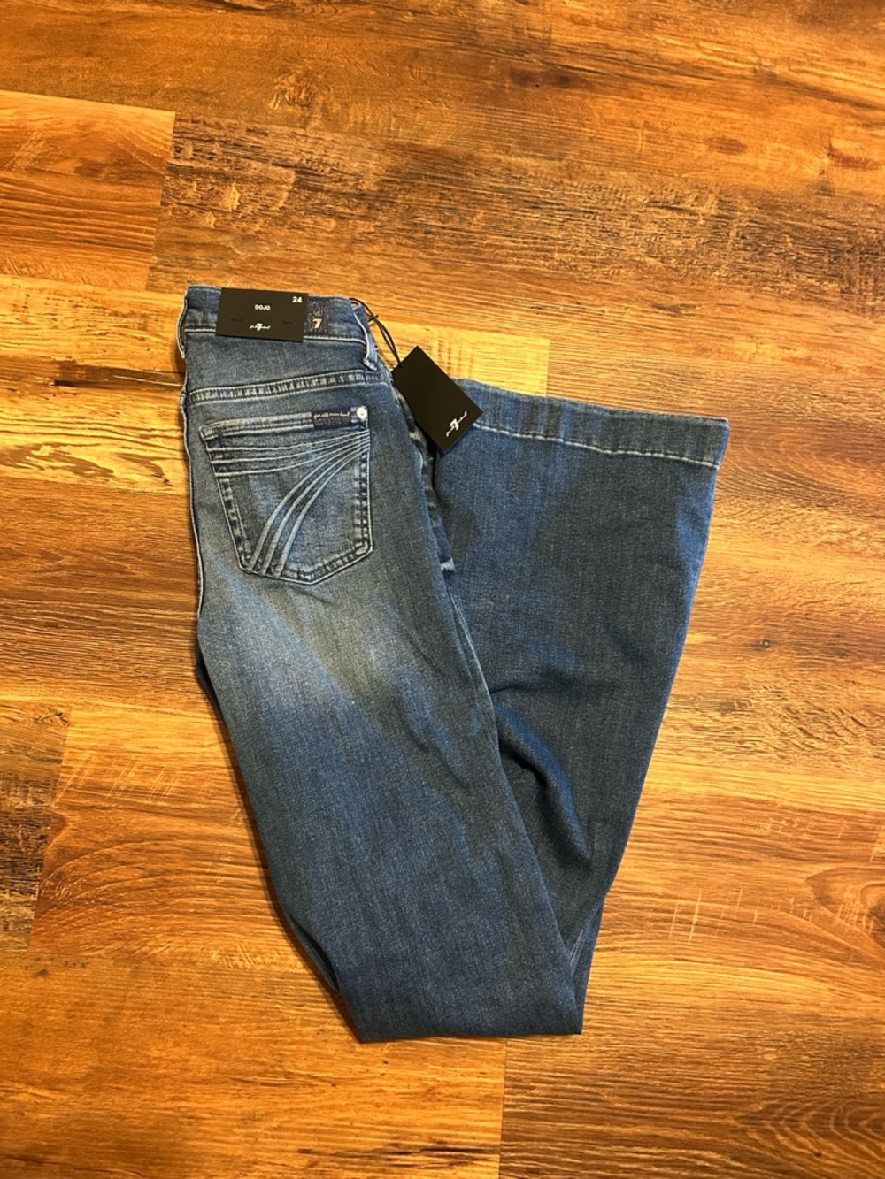 7 for all mankind jeans 24 NWT